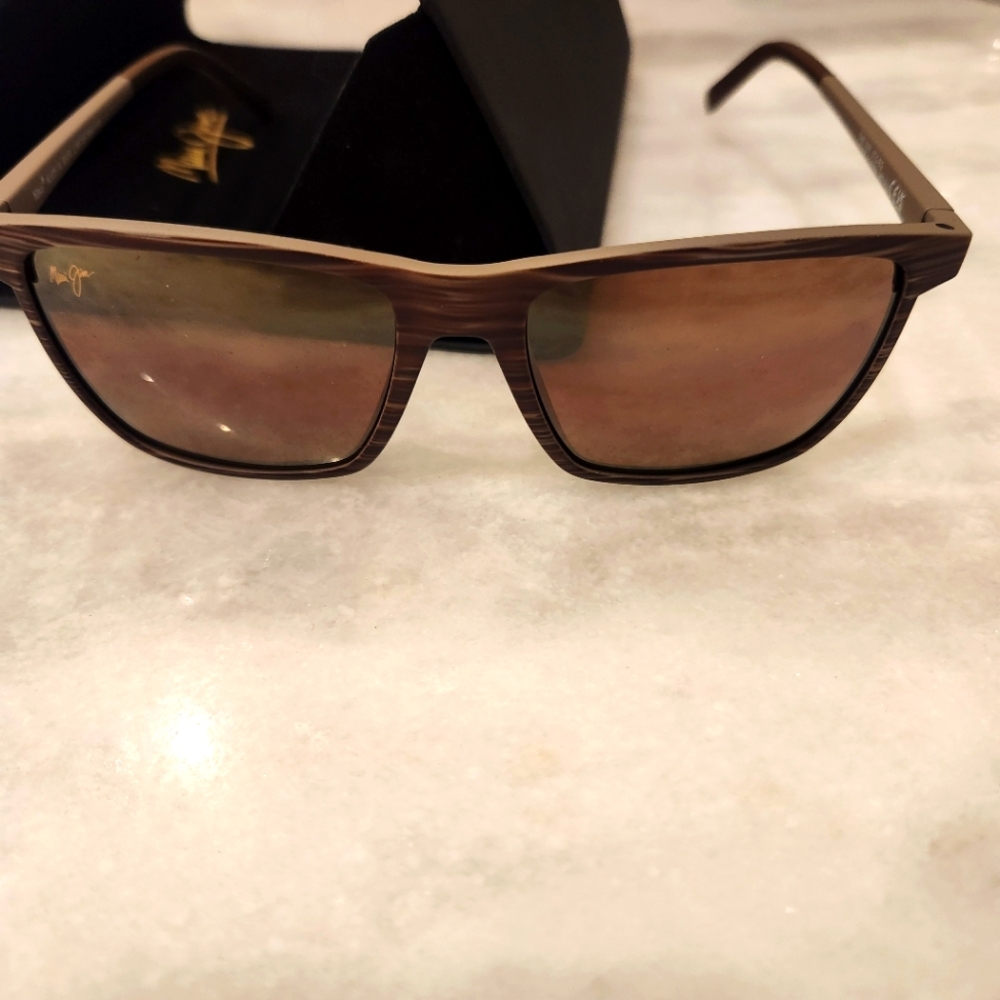 Maui Jim Tortoise Shell Sunglasses